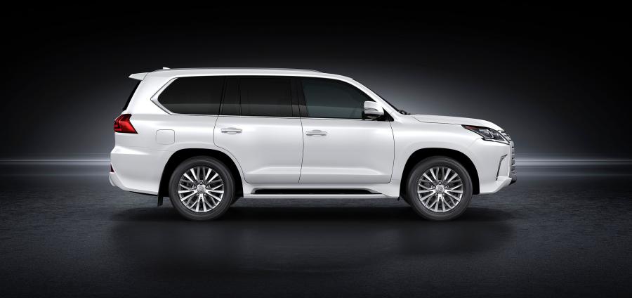  Lexus LX570 2016 года  (фото 14 из 21)